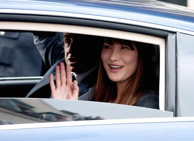Carla Bruni ostatnie lata spędziła w cieniu męża, byłego prezydenta Francji - fot. Trago Carla Bruni ostatnie lata spędziła w cieniu męża, byłego prezydenta Francji - fot. Trago