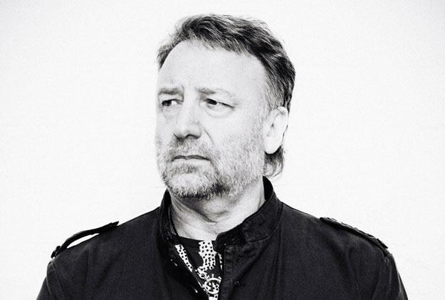 Peter Hook i The Light oddadzą hołd Joy Division