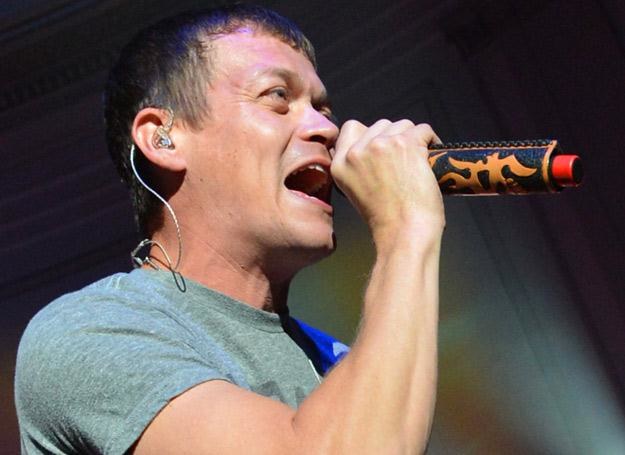 Na czele 3 Doors Down stoi Brad Arnold - fot. Rick Diamond