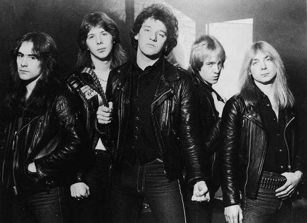 Iron Maiden w 1981 roku (Clive Burr drugi z lewej) - fot. Robert Ellis/Hulton Archive