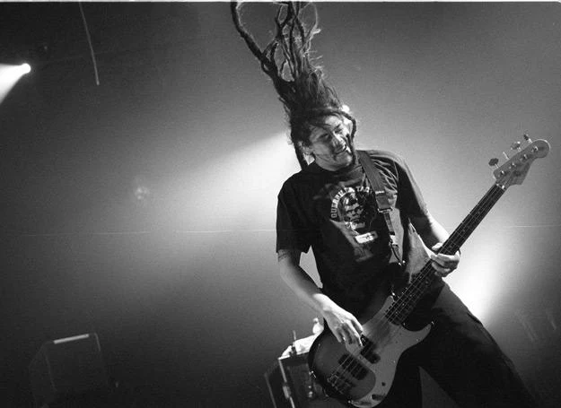 Chi Cheng (Deftones) miał 42 lata - fot. Gary Livingston