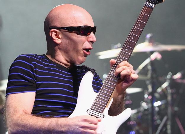 Joe Satriani wystąpi w Amfiteatrze w Parku Sowińskiego w Warszawie - fot. Robert Cianflone