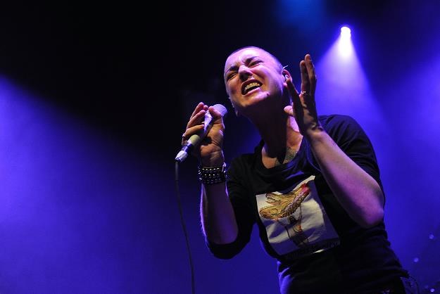 Osoba Sinead O'Connor wzbudza kontrowersje fot. Jason Kempin