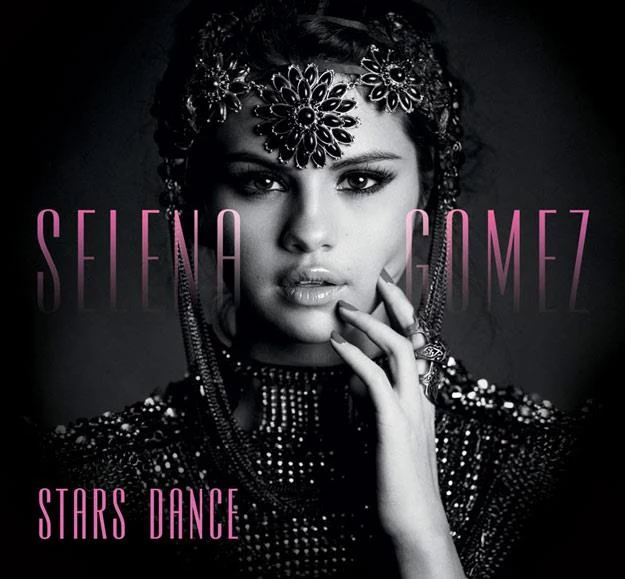 Selena Gomez na okładce albumu "Stars Dance"