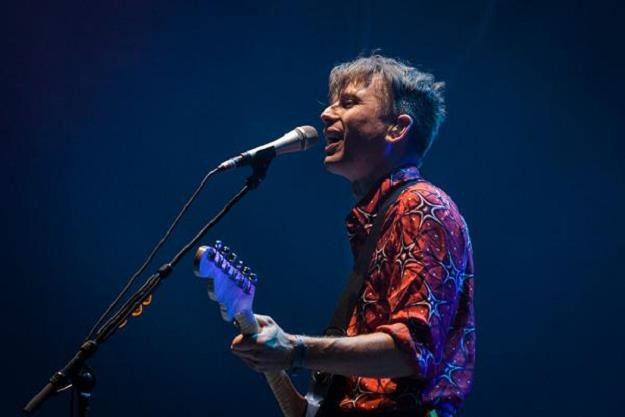 Alex Kapranos (Franz Ferdinand) podczas występu w Krakowie fot. Remigiusz Załucki