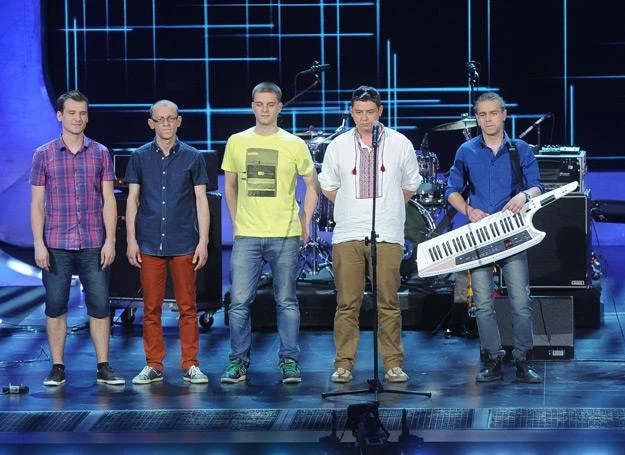 Dollars Brothers w "Must Be The Music" Dollars Brothers w "Must Be The Music"