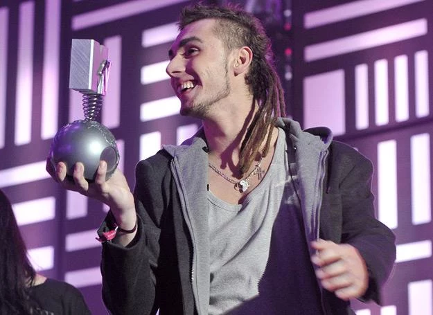 Kamil Bednarek z nagrodą MTV EMA dla najlepszego polskiego artysty Kamil Bednarek z nagrodą MTV EMA dla najlepszego polskiego artysty