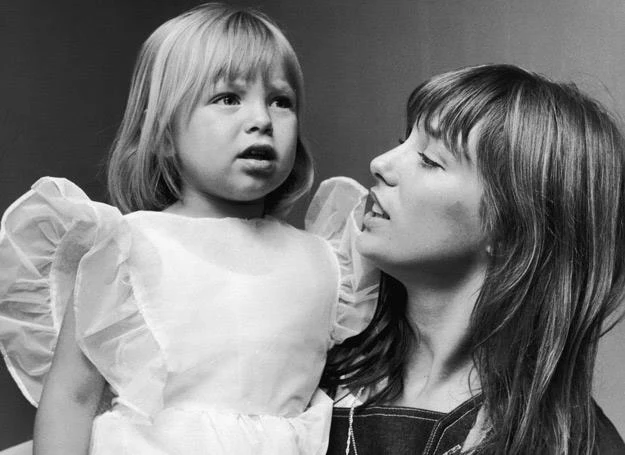 Kate Barry była córką Jane Birkin (zdjęcie z 1970 r.) - fot. Frank Barratt/Keystone/Hulton Archive