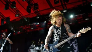 Adam Duce został wyrzucony z Machine Head na początku 2013 roku