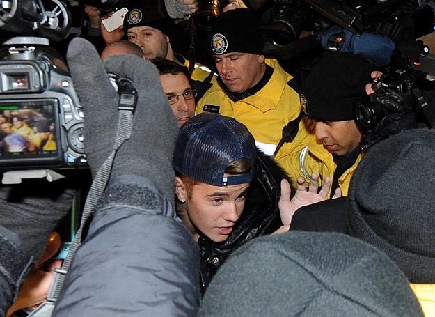 Justin Bieber zgłosił się na komisariat policji w Toronto - fot. Jag Gundu