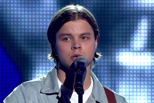 Artur Krywych zaśpiewał w "The Voice Of Poland" przebój Radiohead