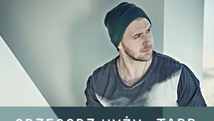 Grzegorz Hyży na okładce singla "Na chwilę"