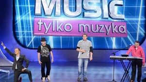 Saturn Band i pląsający Piotr Rogucki w akcji - fot. GM