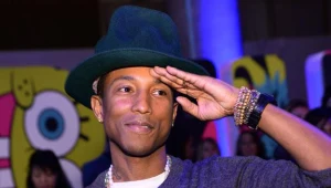 Pharrell Williams zamelduje się w Polsce fot. Dimitrios Kambouris