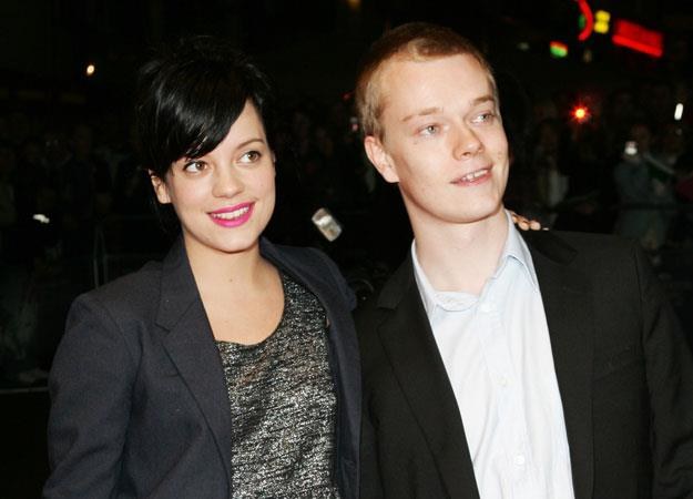 Lily Allen z bratem Alfiem fot. Claire Greenway