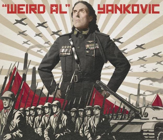 "Weird Al" Yankovic na okładce albumu "Mandatory Fun"