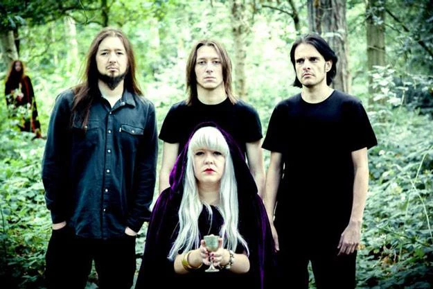 Alunah na grzybach Alunah na grzybach
