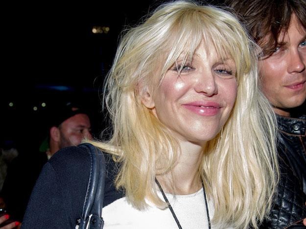 Courtney Love i jej uśmiech milionerki fot. John Sciulli