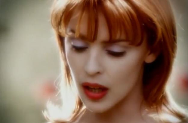 Kylie Minogue w klipie "Where The Wild Roses Grow": Ofiara mordercy