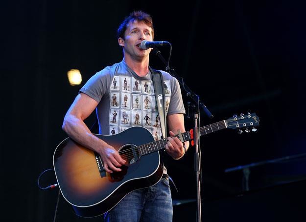 James Blunt na scenie - fot. Paul Thomas