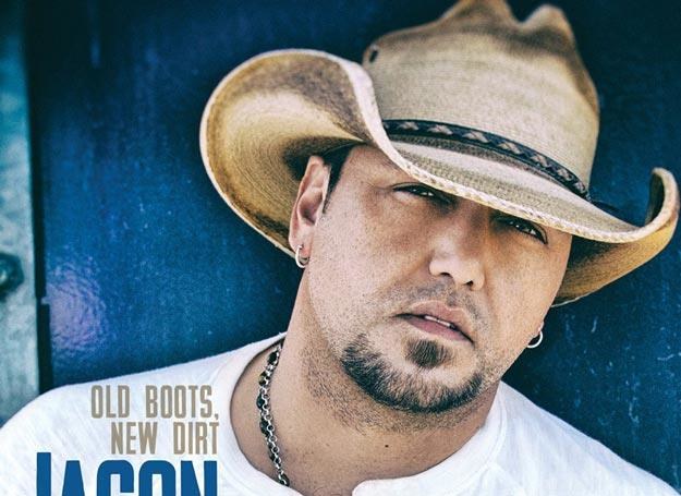 Jason Aldean na okładce "Old Boots, New Dirt"