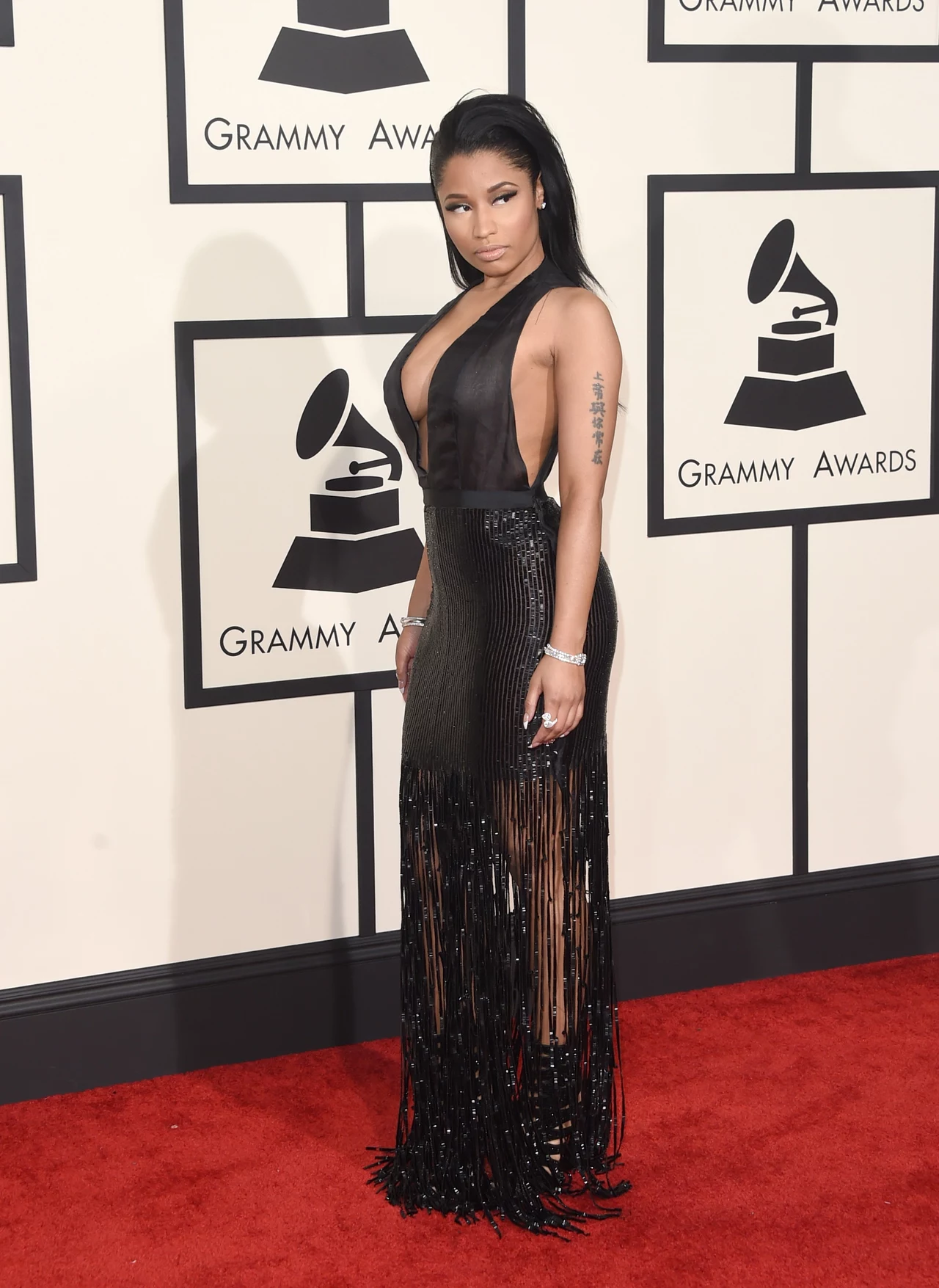 Nicki Minaj w sukni projektu Toma Forda Nicki Minaj w sukni projektu Toma Forda