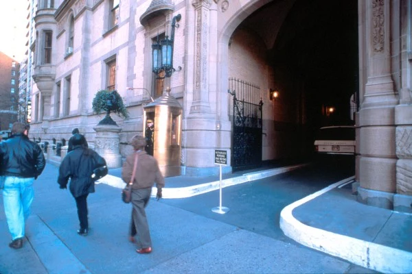 Dakota Building - tu zginął John Lennon - fot. Evan Agostini