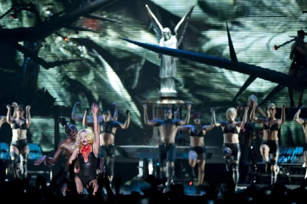 fot. Kristy Sparow fot. Kristy Sparow