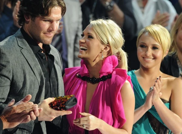 Z Mike'iem Fisherem i Hayden Panettiere - fot. Jason Merritt Z Mike'iem Fisherem i Hayden Panettiere - fot. Jason Merritt