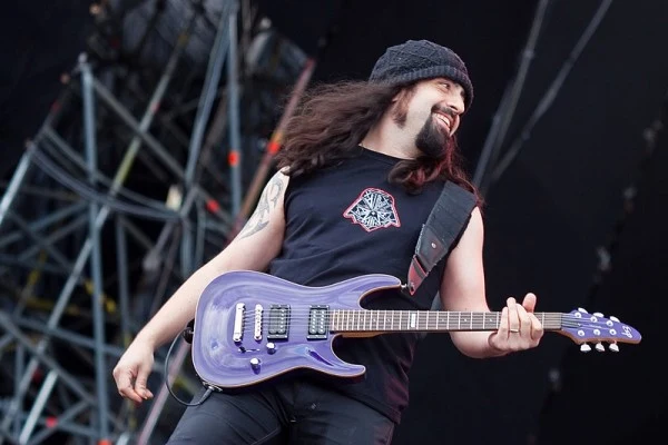Rob Caggiano (Anthrax) Rob Caggiano (Anthrax)