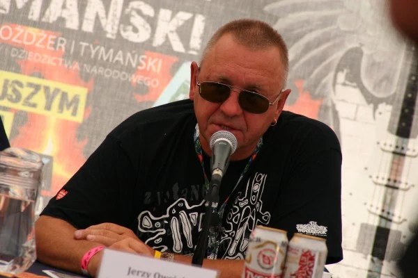 Jurek Owsiak na pierwszej konferencji prasowej