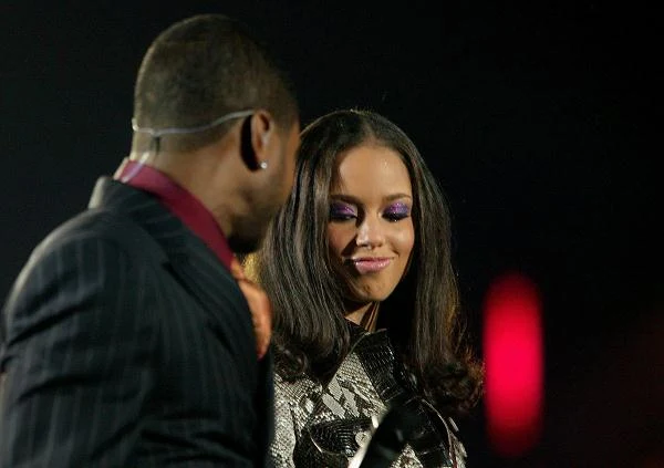 Alicia Keys w 2004 roku Alicia Keys w 2004 roku