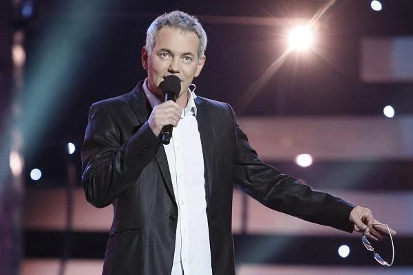 Robert Janowski w 2009 roku wydał płytę "Song.pl"