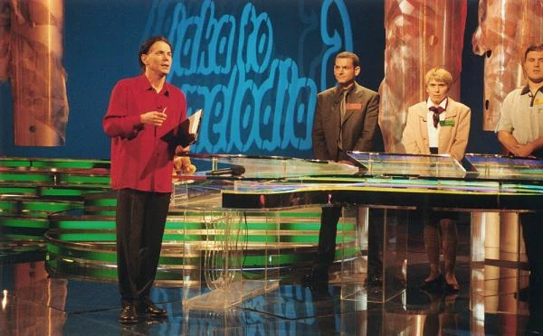 Od września 1997 roku Robert Janowski prowadzi teleturniej "Jaka to melodia?"