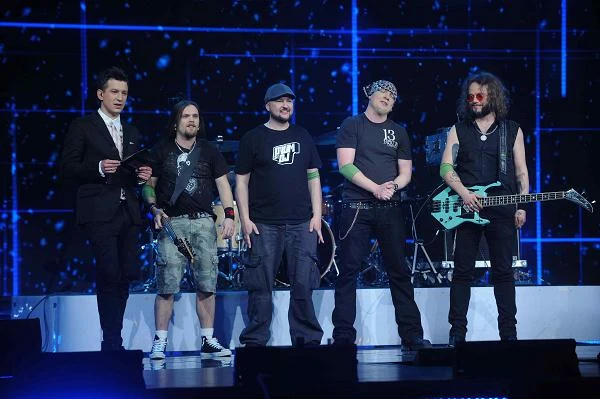 Noko - najmocniej i najciężej grający zespół, wykonujący w dodatku własną muzykę - bardzo melodyjny hardrock. Ich obecność w finale to chyba największa niespodzianka.