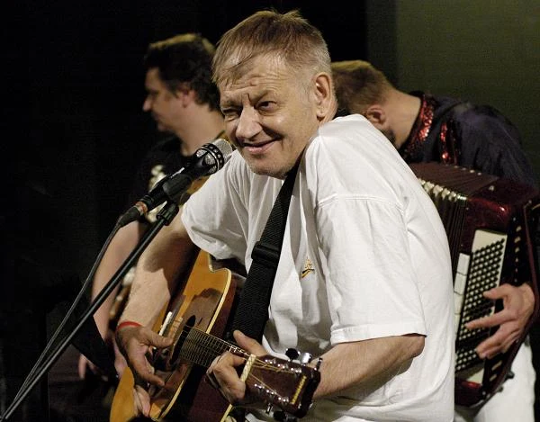 Promocja książki Magdaleny Dygat "Kupić dym, sprzedać mgłę" w Teatrze Montownia w Warszawie (2007 r.) - fot. Jan Rolke Promocja książki Magdaleny Dygat "Kupić dym, sprzedać mgłę" w Teatrze Montownia w Warszawie (2007 r.) - fot. Jan Rolke