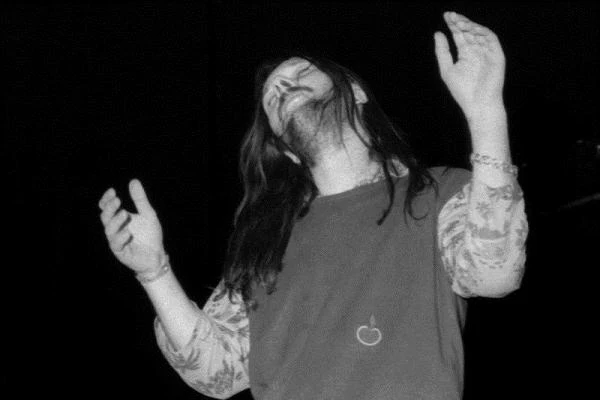 W 1973 r. dołączył do zespołu Jam, wykonującego covery takich grup rockowych jak Free, The Rolling Stones czy Spencer Davis Group. Riedel zastąpił w roli wokalisty klawiszowca Pawła Bergera. Imponował nie tylko naturalną umiejętnością śpiewu, ale także amerykańskim frazowaniem, żartobliwie nazywanym "śpiewaniem po norwesku". W 1974 r. zespół - na skutek błędu organizatora, przygotowującego plakaty - zmienił nazwę na Dżem.