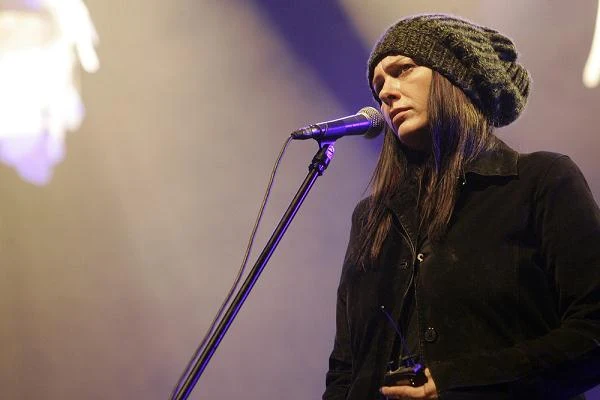 Hey został drugim polskim wykonawcą, który nagrał koncert MTV Unplugged (2007 r.)