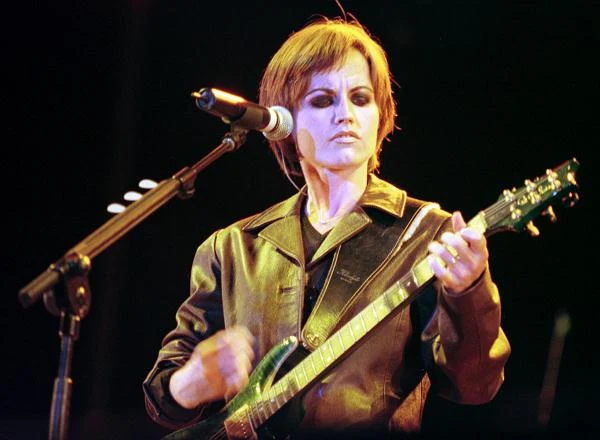 Największy sukces The Cranberries odniosło za sprawą płyty "No Need To Argue" (1994), która na całym świecie sprzedała się w ponad 17-mln nakładzie