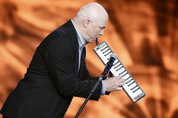 W 2009 r. przypomniał o sobie płytą "Zachwyt" W 2009 r. przypomniał o sobie płytą "Zachwyt"