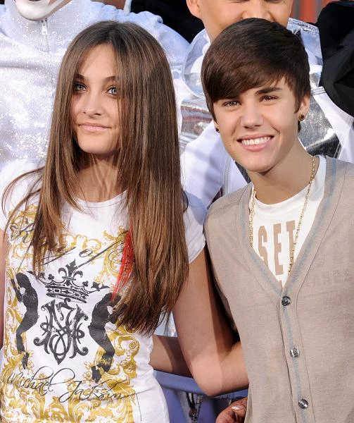 Paris Jackson i Justin Bieber fot. Kevin Winter Paris Jackson i Justin Bieber fot. Kevin Winter