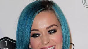 Katy Perry w niebieskich włosach