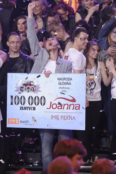 Triumfujący Kamil Bednarek