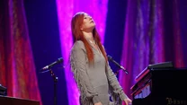 Tori Amos - fot. Astrid Stawiarz