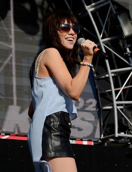 Ostatecznie Carly zajęła w "Idolu" trzecie miejsce (fot. Kevin Winter)