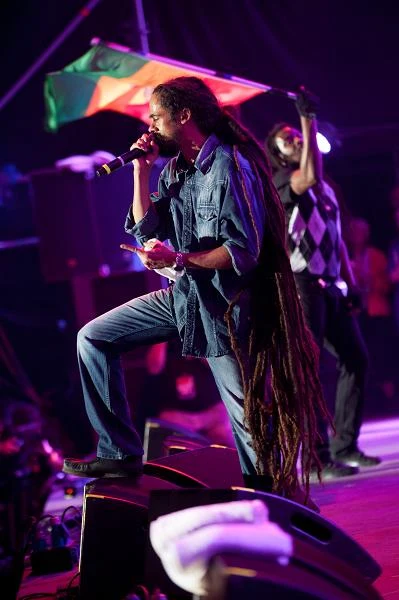 W tym roku Damian Marley nagrał piosenkę "Make It Bun Dem" z rozchwytywanym na elektronicznej scenie Skrillexem - fot. Robert Grablewski
