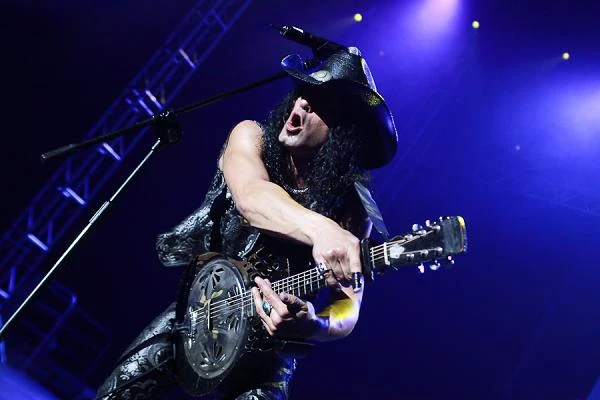 Eric Sardinas & Big Motor