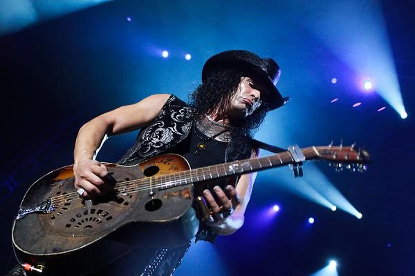 Eric Sardinas & Big Motor