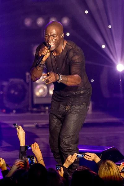 Seal ponownie złożył muzyczny hołd czasom swojej młodości, nagrywając własne wersje klasyków soulu i r'n'b - fot. Maciej Kulczyński Seal ponownie złożył muzyczny hołd czasom swojej młodości, nagrywając własne wersje klasyków soulu i r'n'b - fot. Maciej Kulczyński