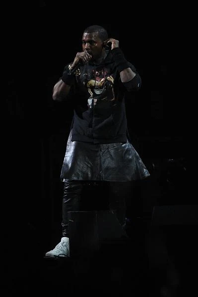 Poszkodowanych przez huragan "Sandy" nowojorczyków wspomógł również pochodzący z Chicago raper Kanye West(fot. Larry Busacca).